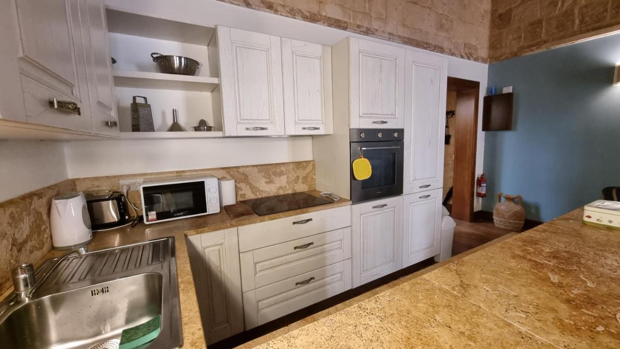 Vallettacharme - 2 Bedrooms Flat In The Heart Of The City Esterno foto