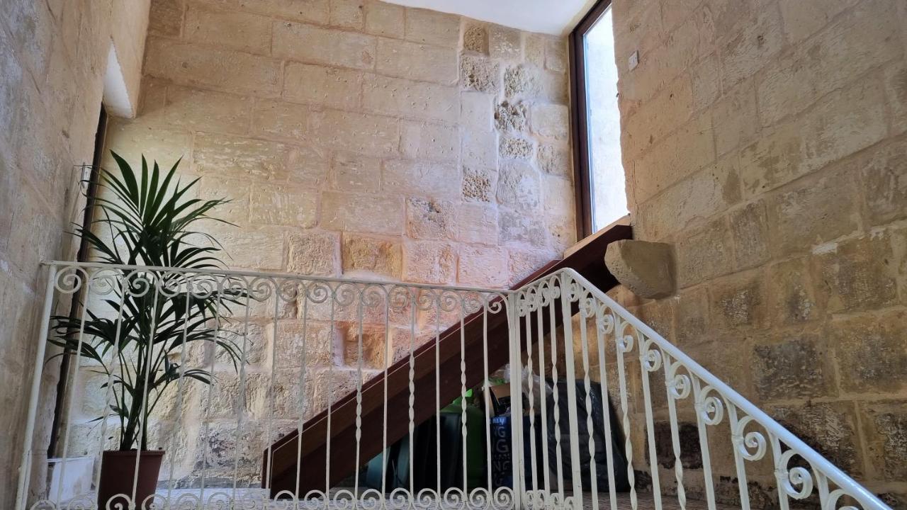Vallettacharme - 2 Bedrooms Flat In The Heart Of The City Esterno foto