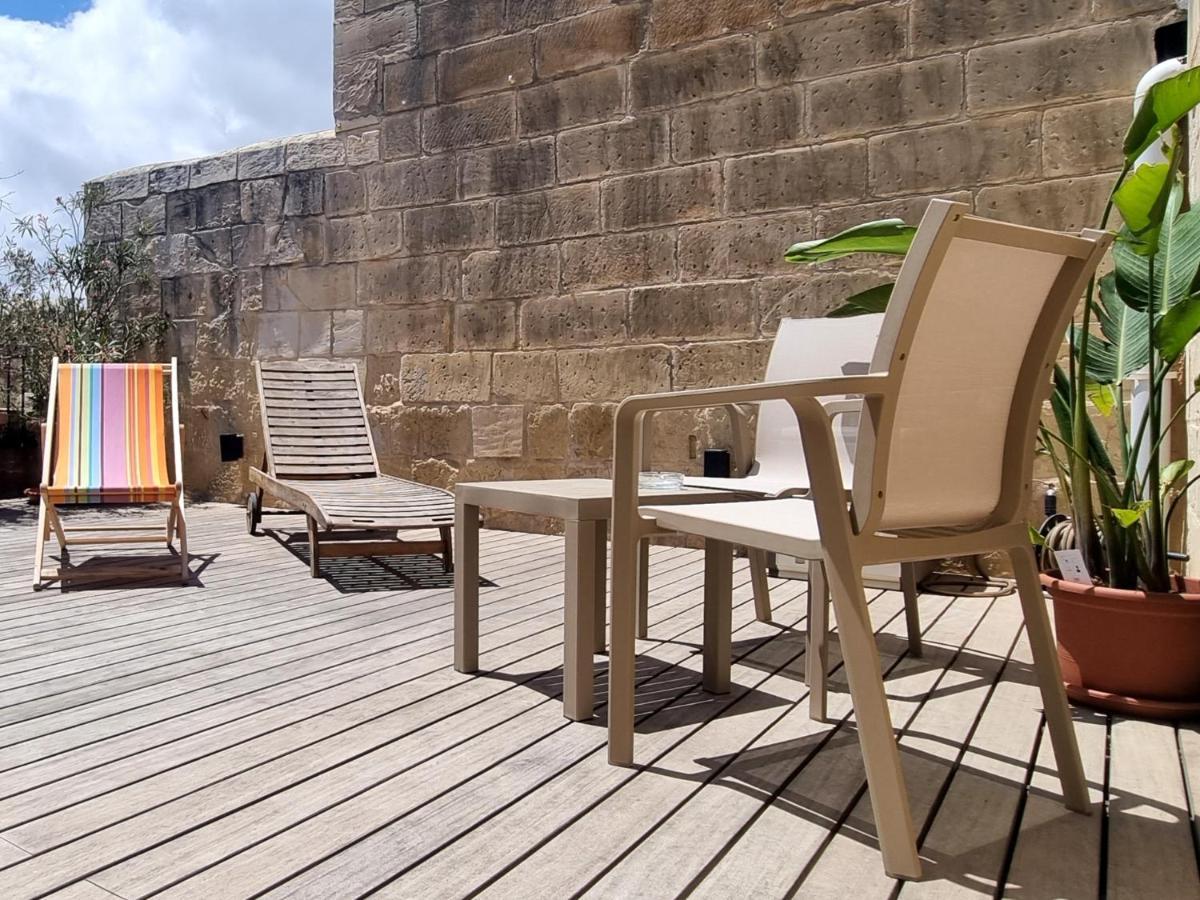 Vallettacharme - 2 Bedrooms Flat In The Heart Of The City Esterno foto
